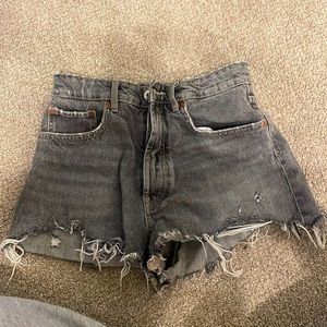 selling zara ripped jean shorts! usa 6. a greyish black color. worn very little.